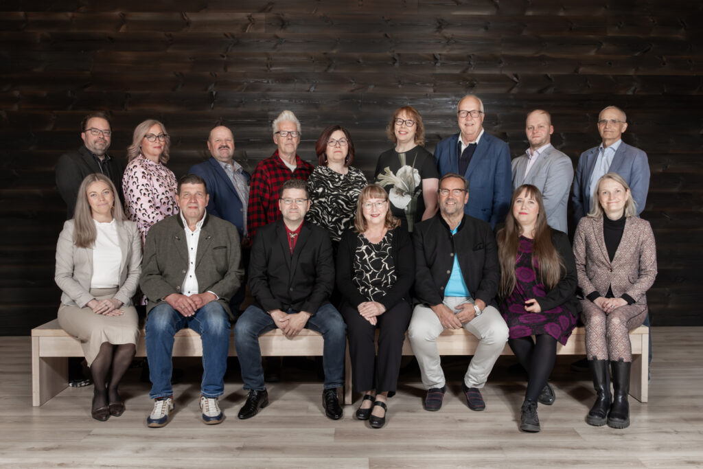 Kuvassa Loimaan kaupunginhallitus, Kuva otettu 2025.