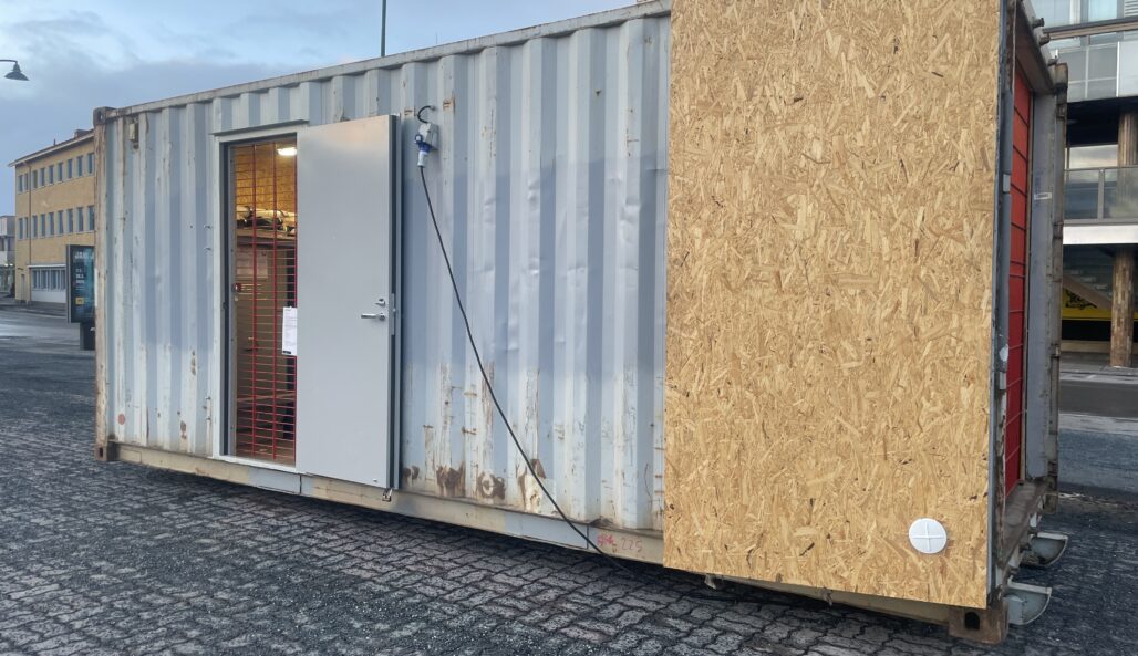 Portable backup power container