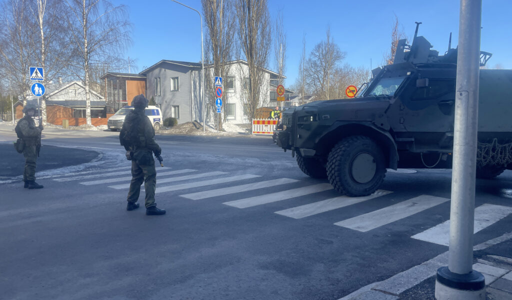 Harjoitustilanne Loimaan vanhan kaupungintalon läheisyydessä